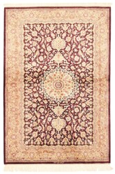 Ghom Silk