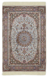 Ghom Silk Craft